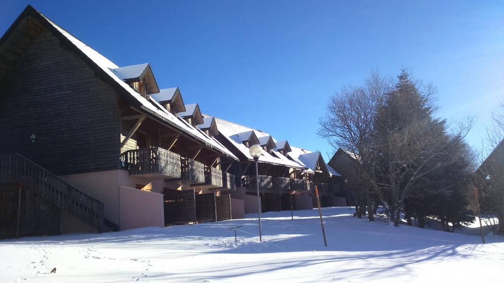 Residence Le Bois De La Reine ซูแปร์แบส ภายนอก รูปภาพ