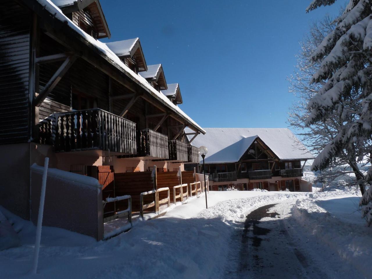 Residence Le Bois De La Reine ซูแปร์แบส ภายนอก รูปภาพ