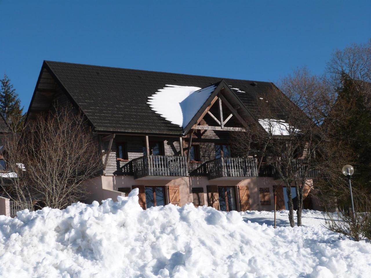 Residence Le Bois De La Reine ซูแปร์แบส ภายนอก รูปภาพ
