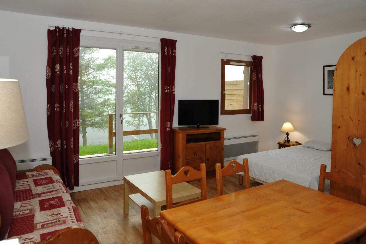 Residence Le Bois De La Reine ซูแปร์แบส ภายนอก รูปภาพ