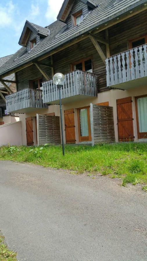 Residence Le Bois De La Reine ซูแปร์แบส ภายนอก รูปภาพ